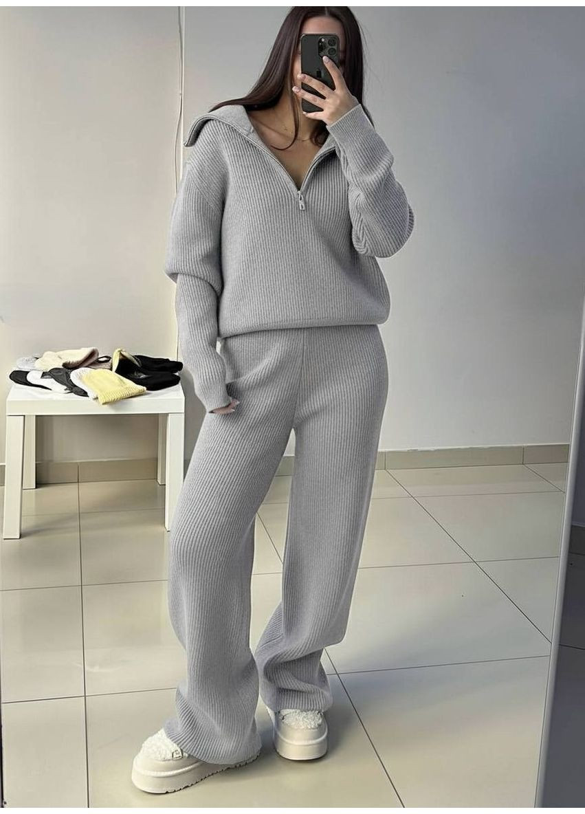 Вязаный женский костюм с трендовым полувером на змейке. No Brand (369136015)