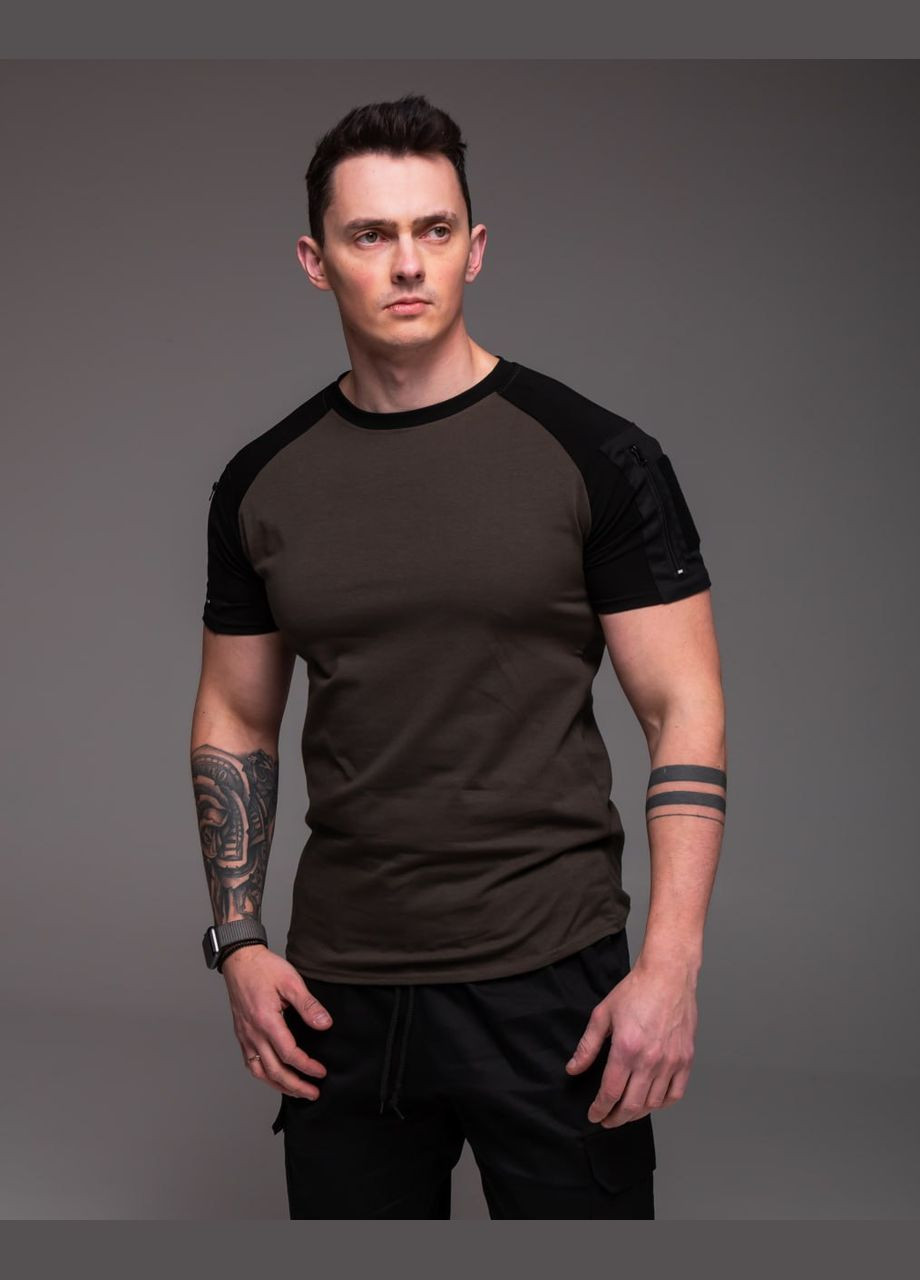 Хакі (оливкова) чоловіча футболка хакі з чорним кишеня на рукаві No Brand