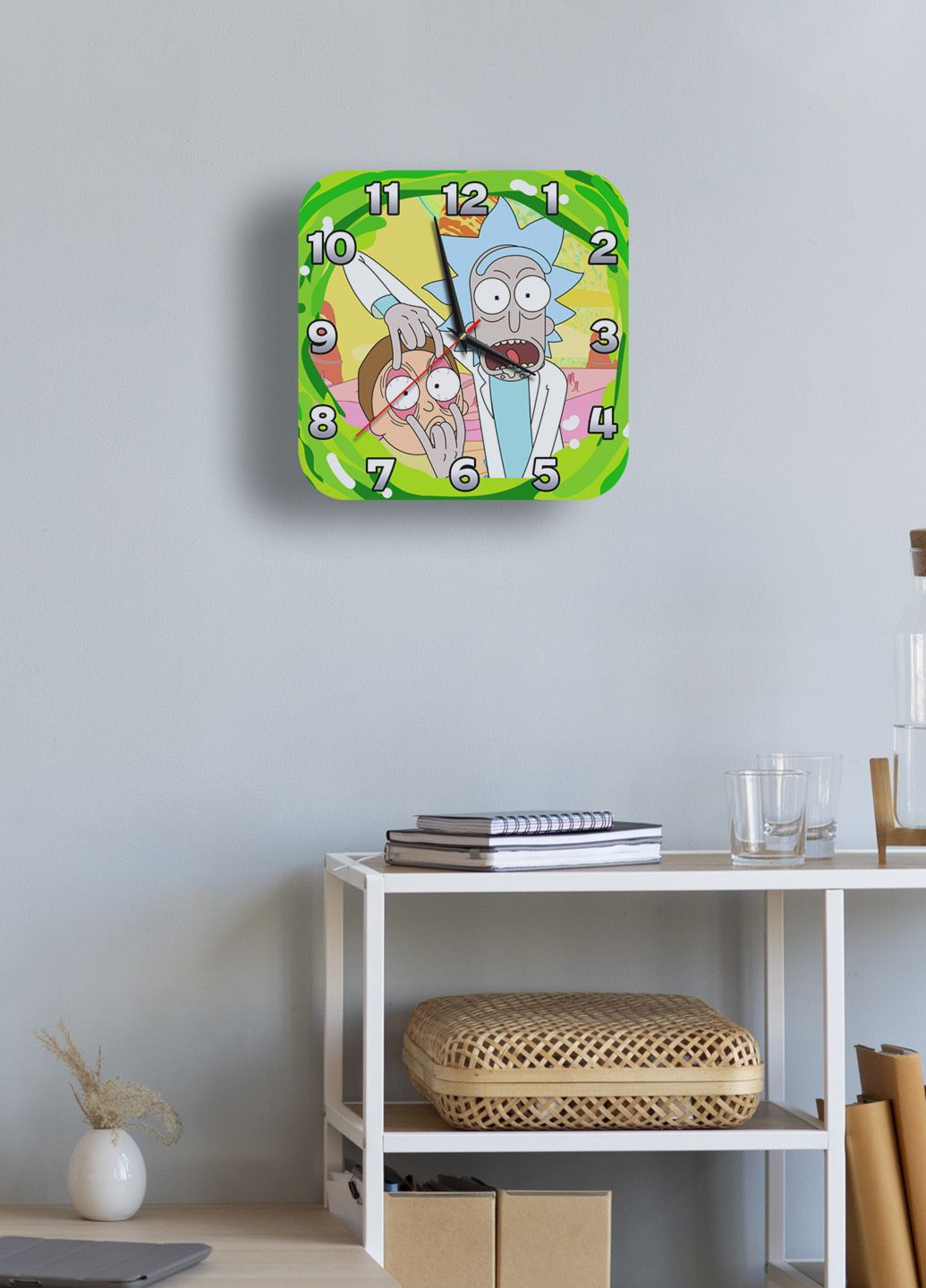 Часы настенные Год Морти 2 квадратный No Brand (328089250)