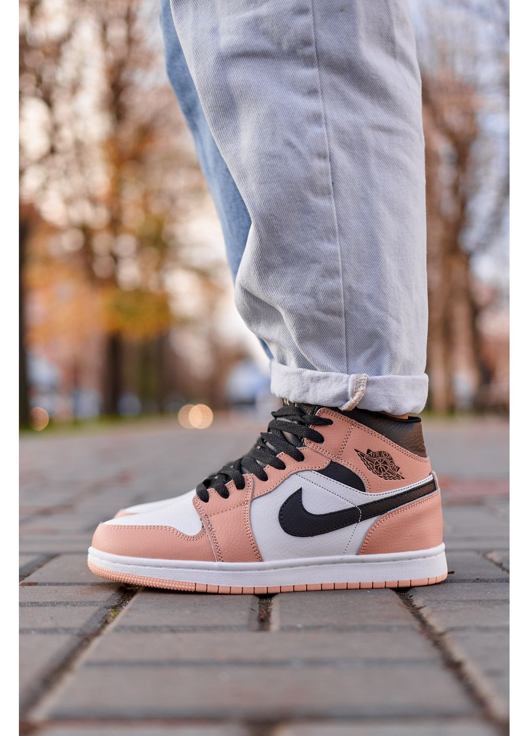 КРОССОВКИ ЖЕНСКИЕ NIKE AIR JORDAN 1 RETRO MID PEACH FUR НАЙК АИР ДЖОРДАН No Brand комбинированные демисезоны (367174753)