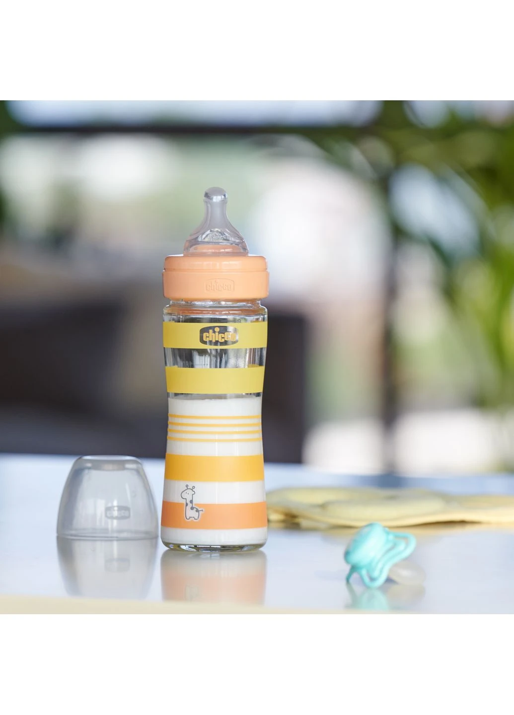 Пляшечка скло Well-Being Colors, 240мл, соска силікон, 0м+, (28721.31) Chicco (381924283)