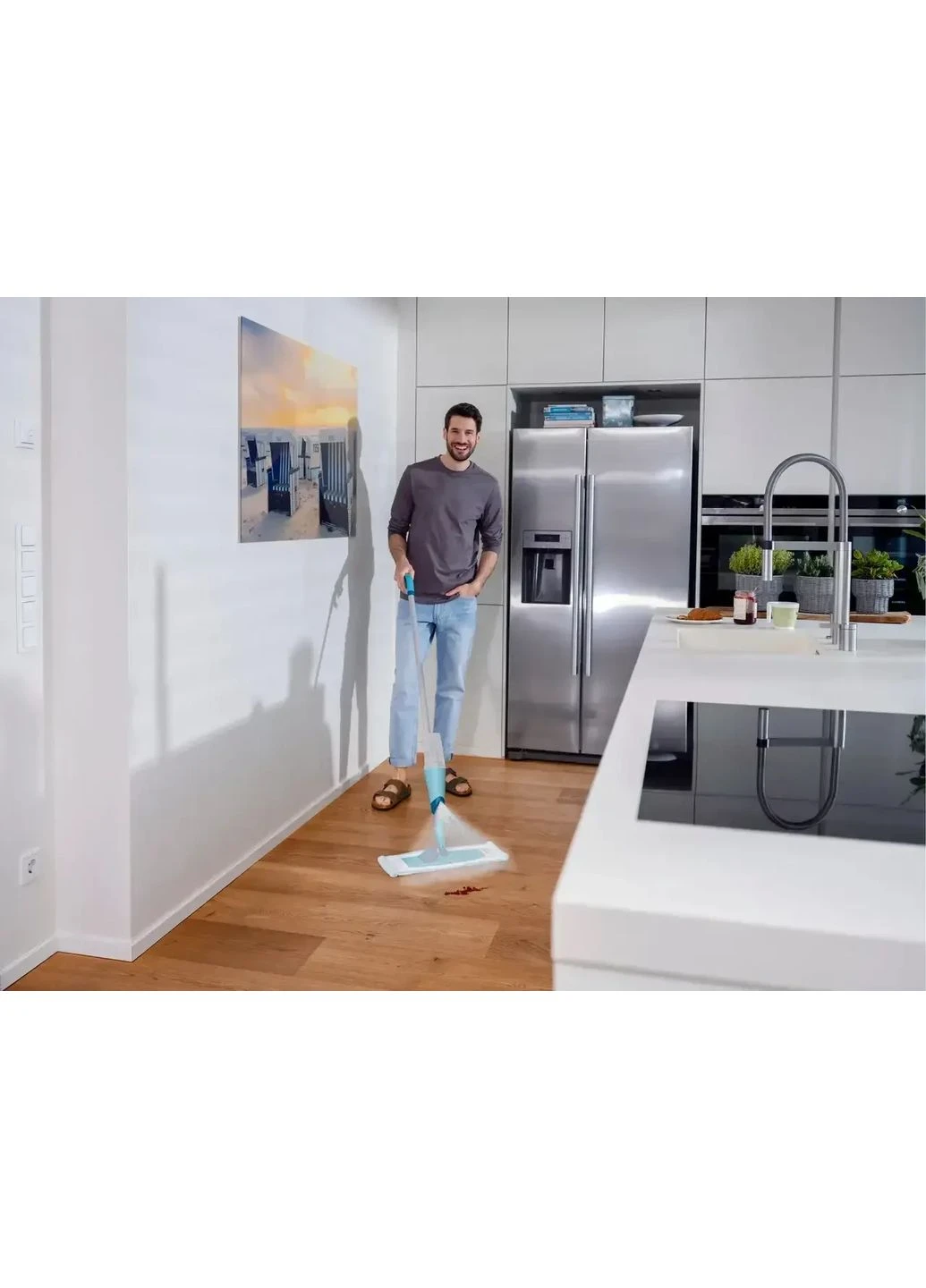 Телескопическая швабра с распылителем Easy Spray XL, 140 см, для мытья полов 650 мл (56696) Leifheit (370678679)