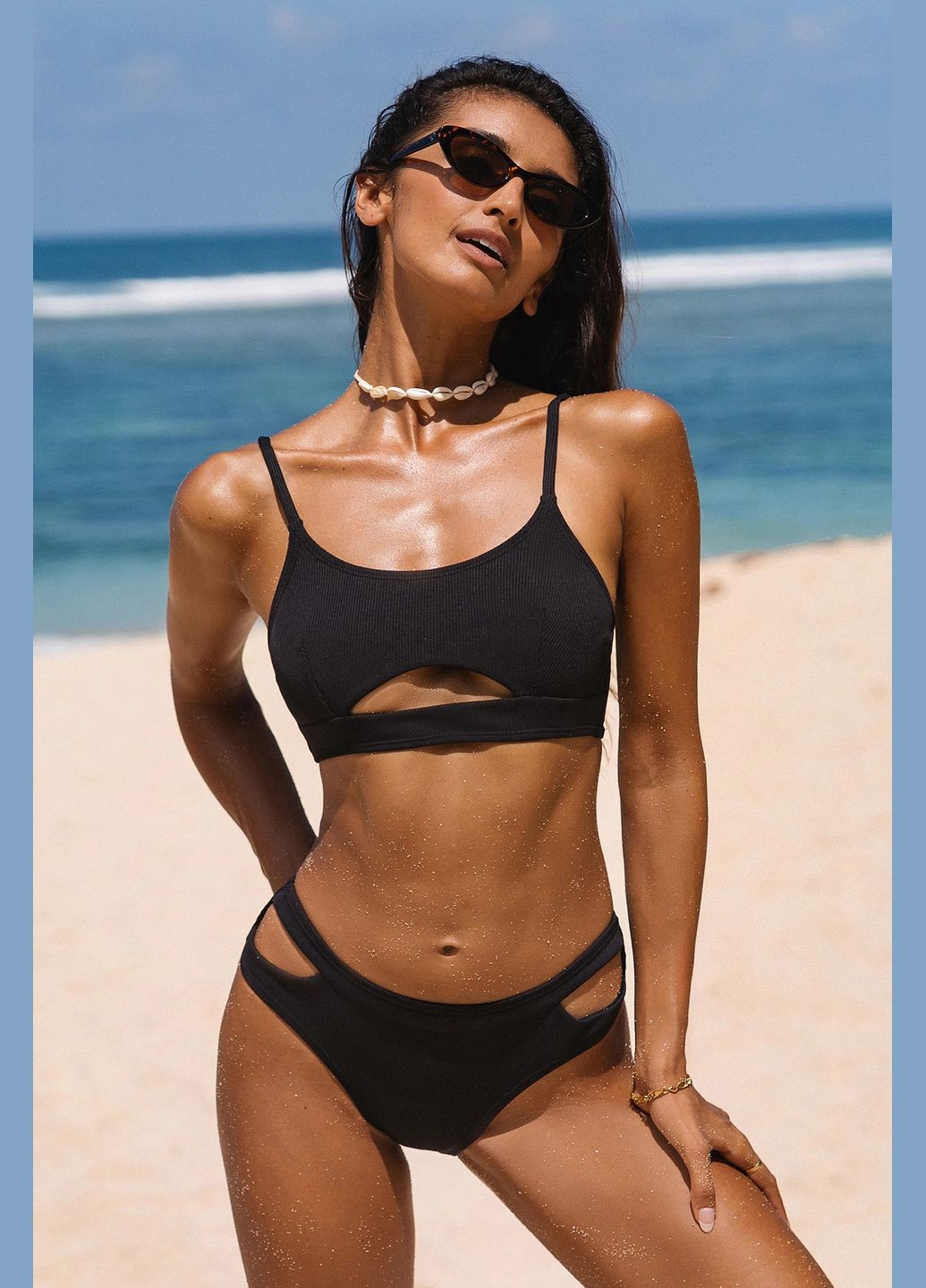 Чорний літній купальник (топ, труси) CUPSHE