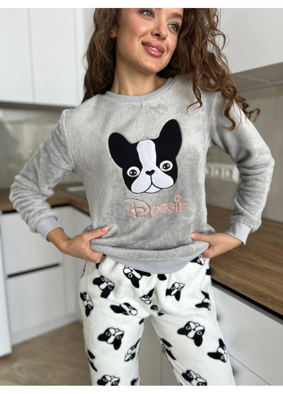 Комбінована піжама жіноча флісова сіра з принтом собаки doogie. тепла піжама жіноча плюшева з малюнком французький бульдог. No Brand