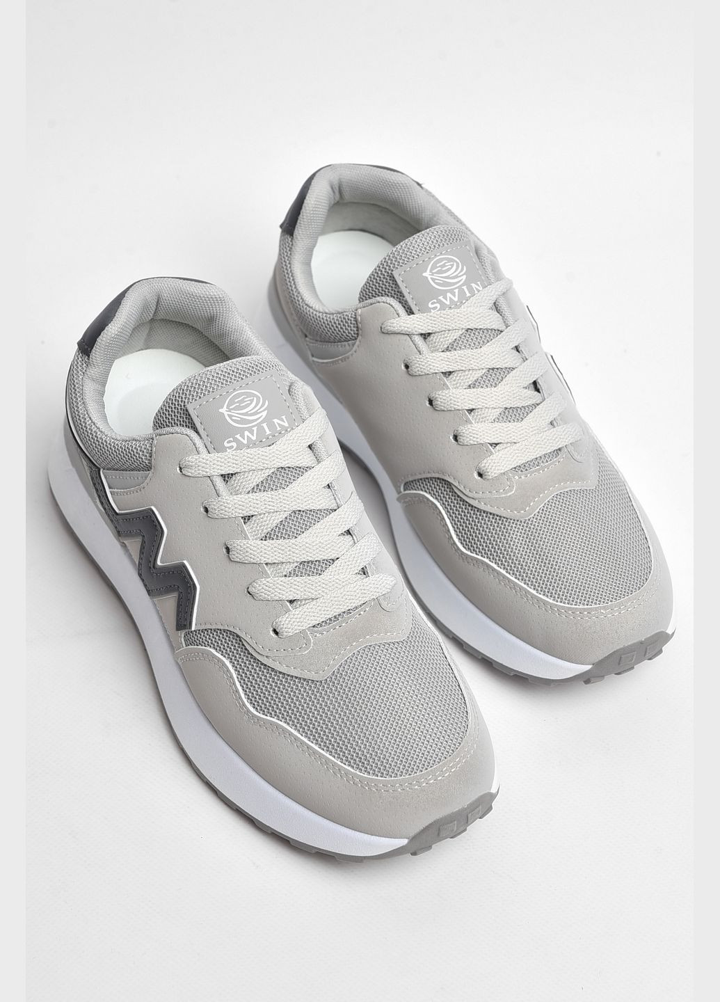 Сірі Осінні кросівки чоловічі сірого кольору Let's Shop