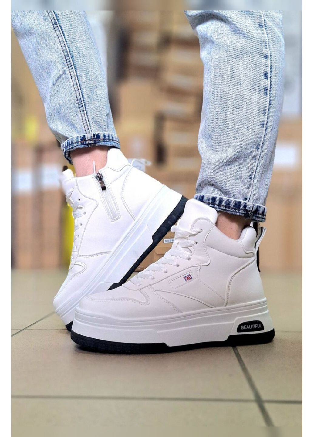 Білі жіночі зимові на хутрі теплі зі змійкою та еко шкірою на платформі Viki кросівки білі зими (366062896)