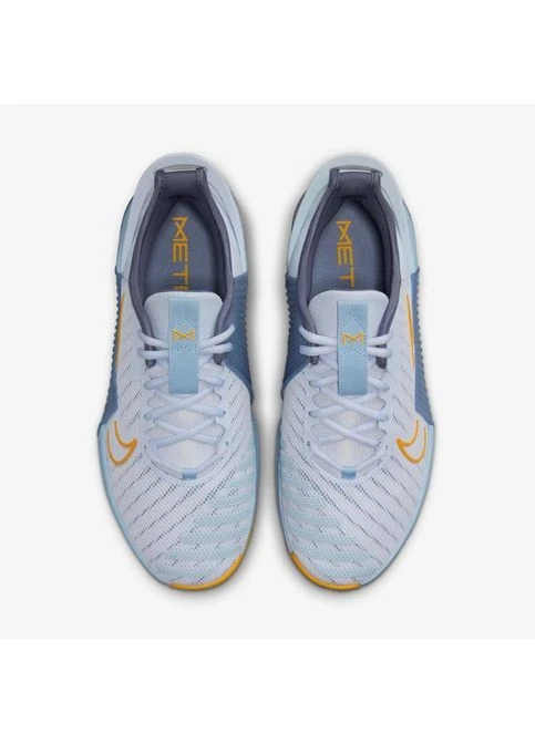 Бежевые кроссовки  m metcon 9 flyease Nike