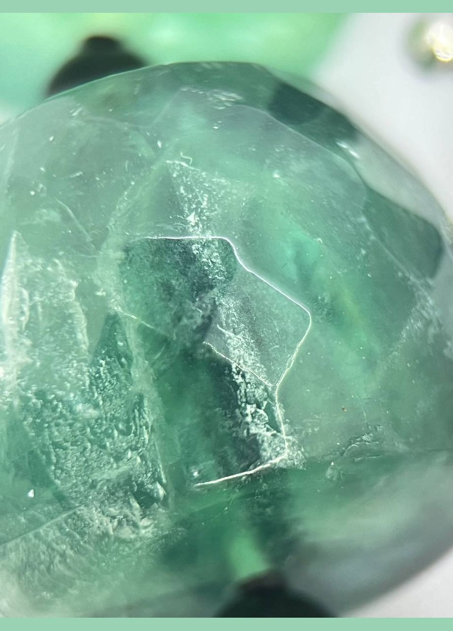 Бусы флюорит 52 см No Brand (305836848)