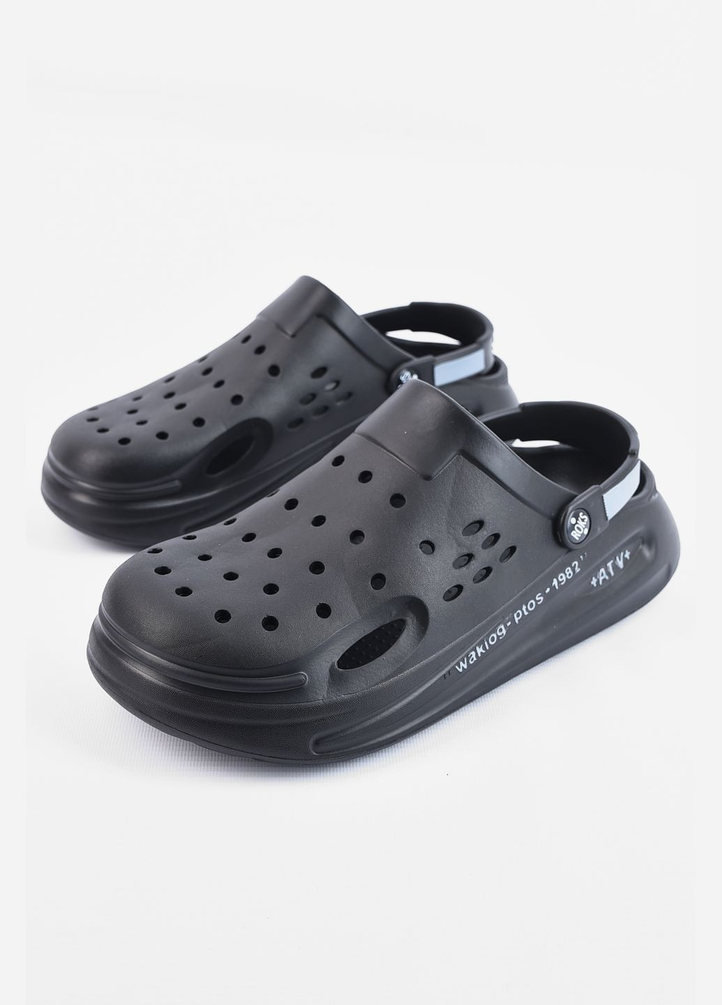 Крокси чоловічі чорного кольору Let's Shop (332164481)