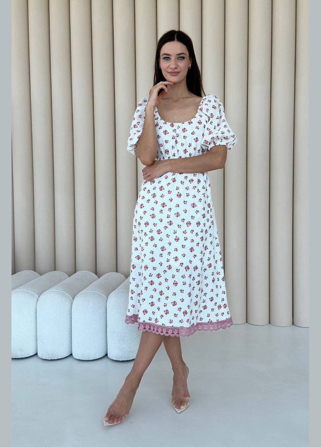 Молочна сукня Nenka з квітковим принтом