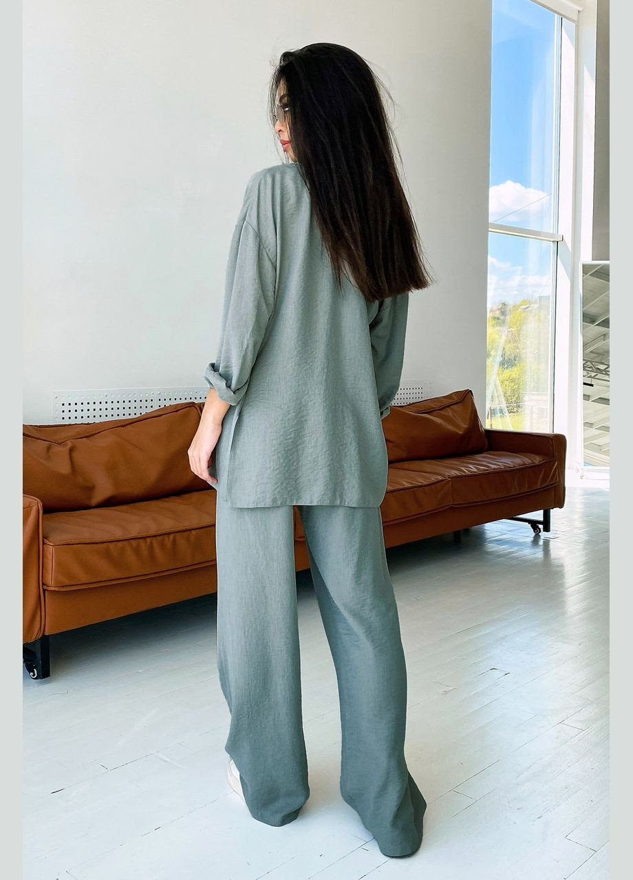 Женский брючный костюм. Зеленый Seventeen (340477006)