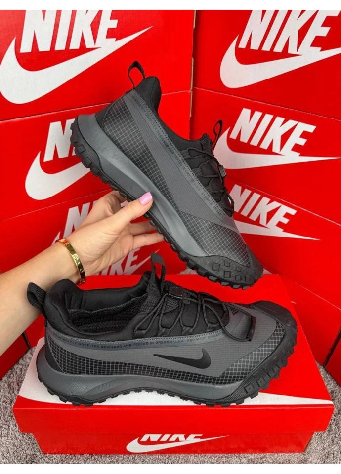 Темно-сірі кросівки dark grey (розмір ) No Brand ACG Mountain Fly Low GTX