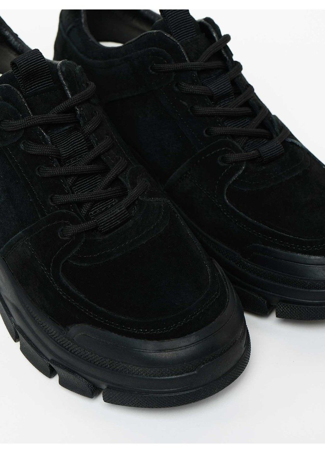 Черные демисезонные женские кроссовки 1100114 Buts