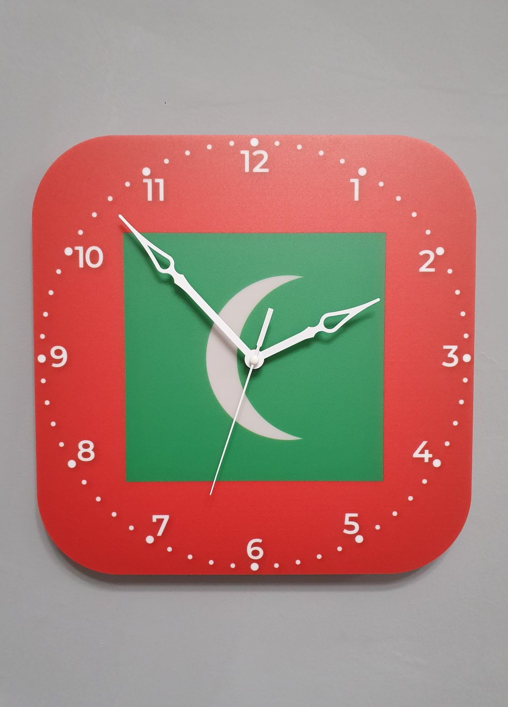 Часы настенные флаг Мальдив No Brand (321989382)