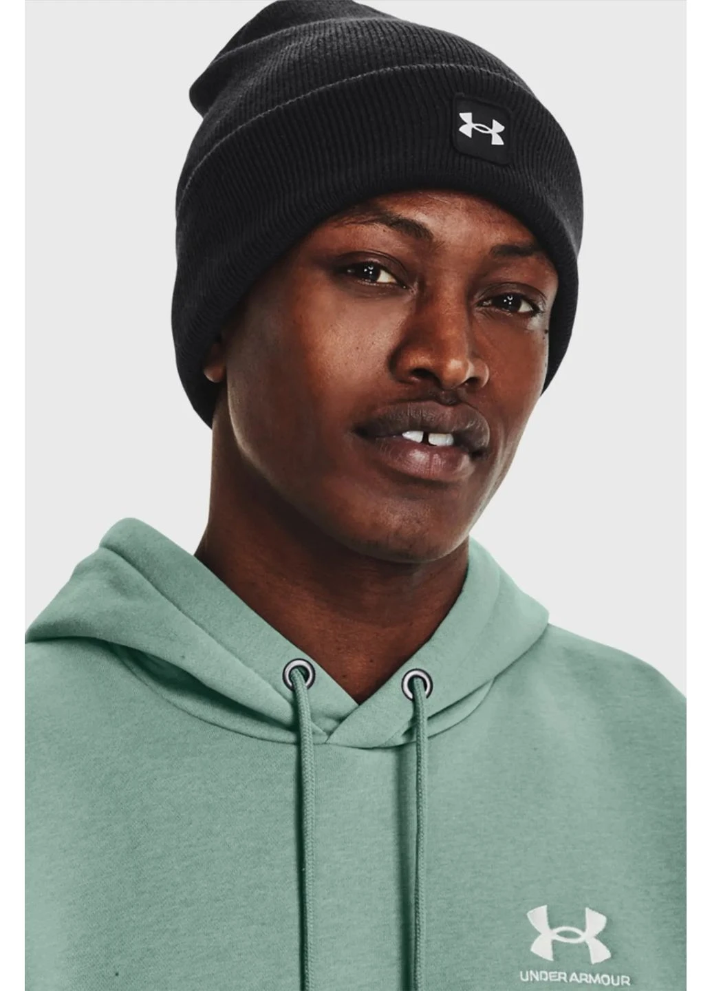 Шапка Black 1373155-001 Under Armour (399362235)