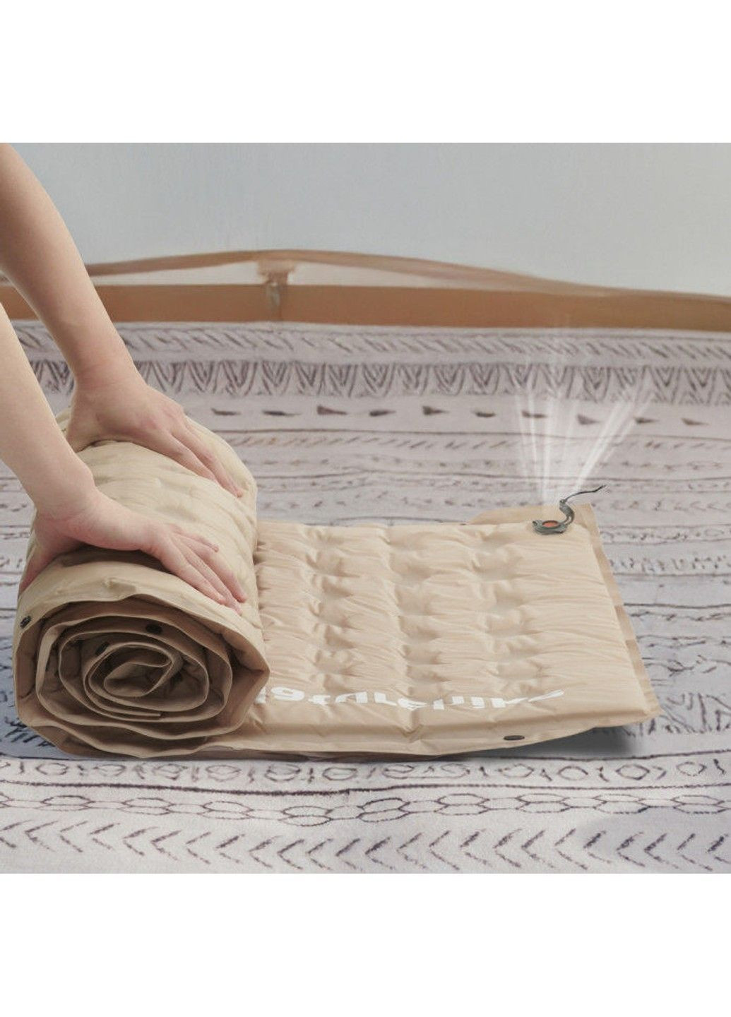 Килимок надувний із подушкою одномісний CNK2550WS025 60 мм green Naturehike (370666454)