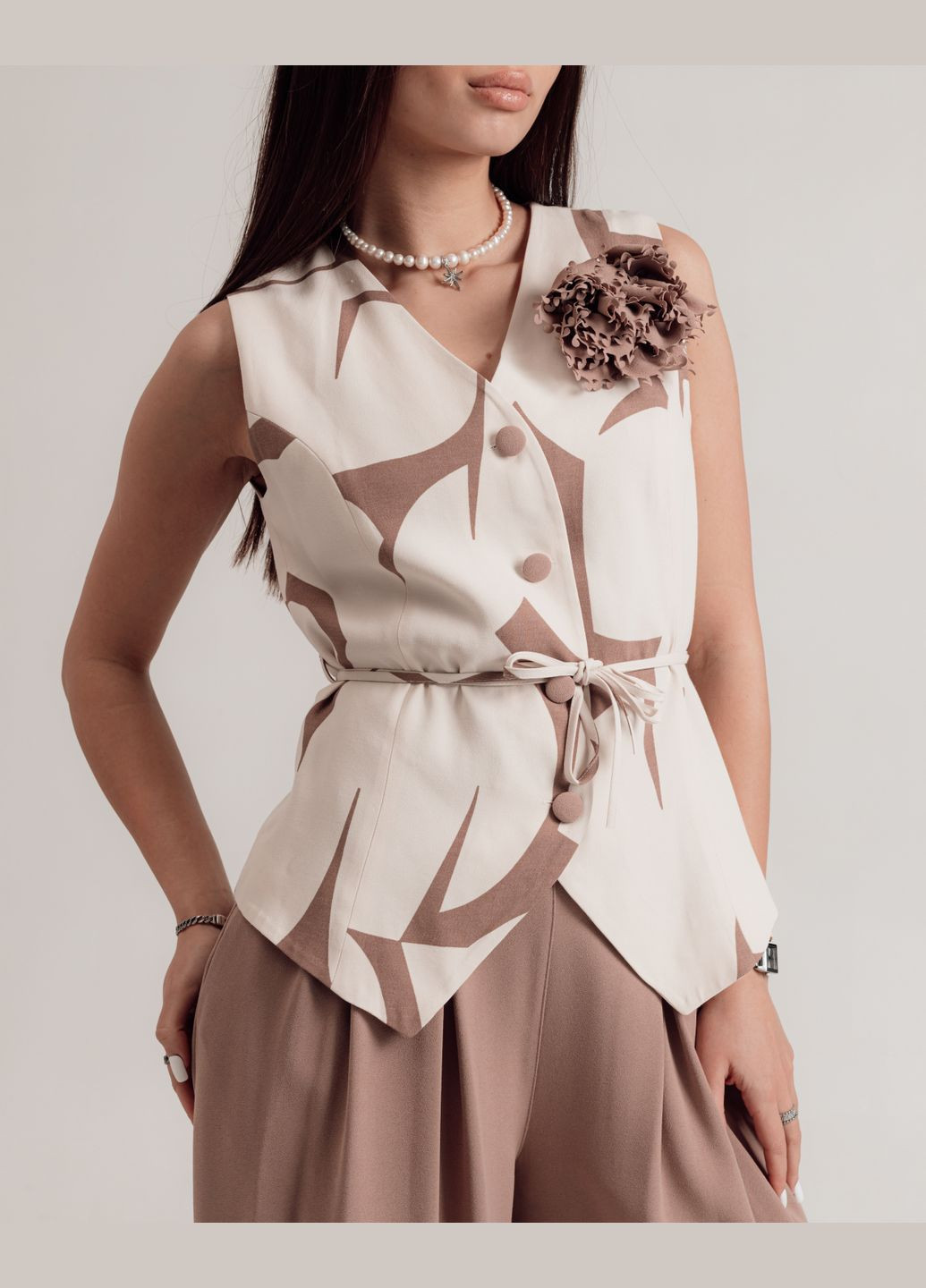 Костюм жіночий літній молочно-бежевий (жилет, штани) Samsara (329693023)