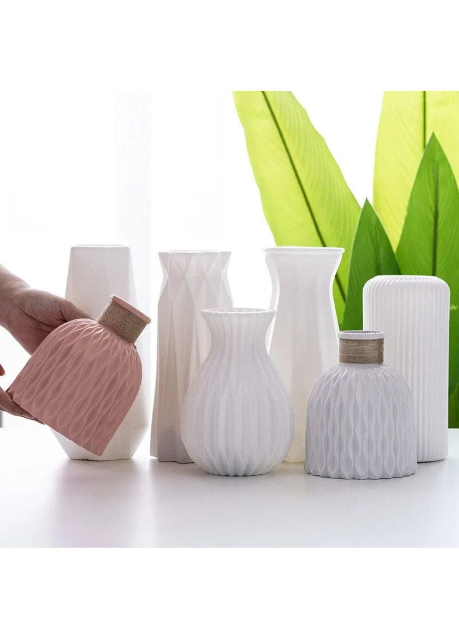 Ваза белая для цветов необычной формы No Brand (370893052)