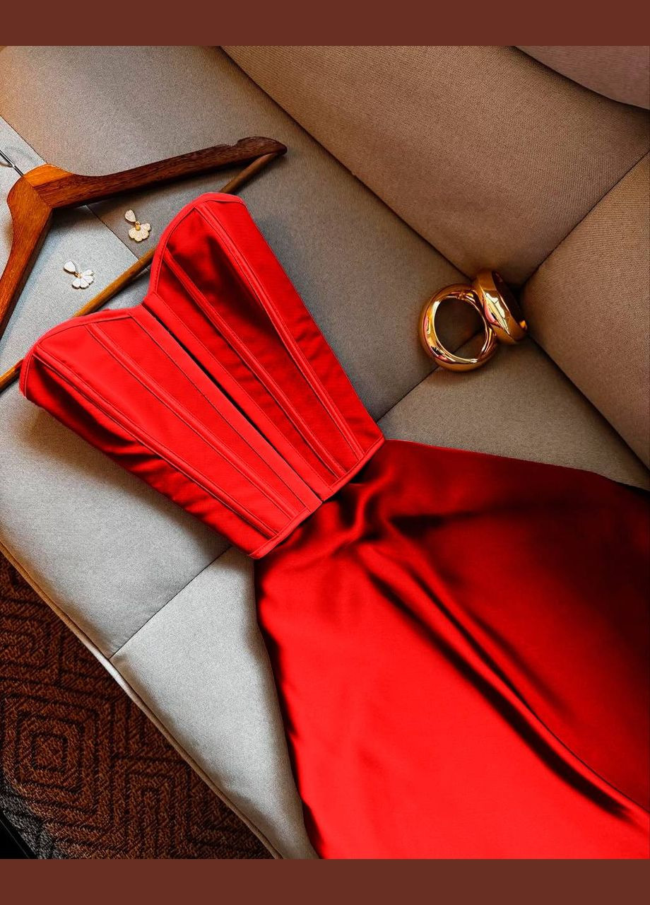 Жіночий костюм з топом та спідницею з шовку Avanti (336346597)