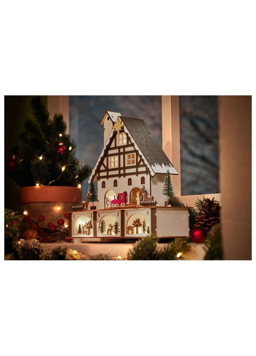 Новогодний LED декор Рождественский Дом с подвижными фигруками и таймером Livarno home (362045947)