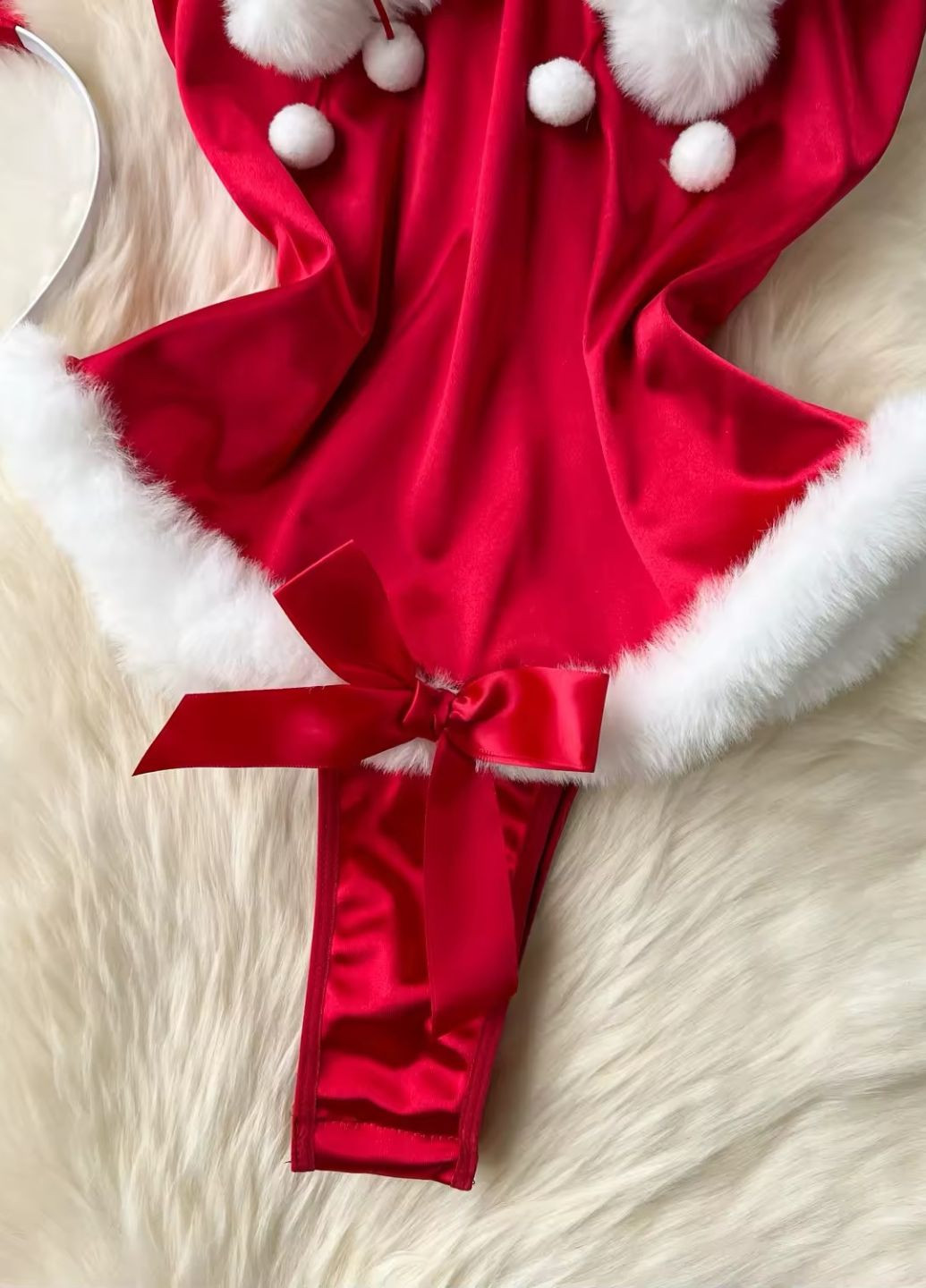Красный зимний женский комплект зайки боди и ушки новогодний с пушком и открытой грудью santa No Brand
