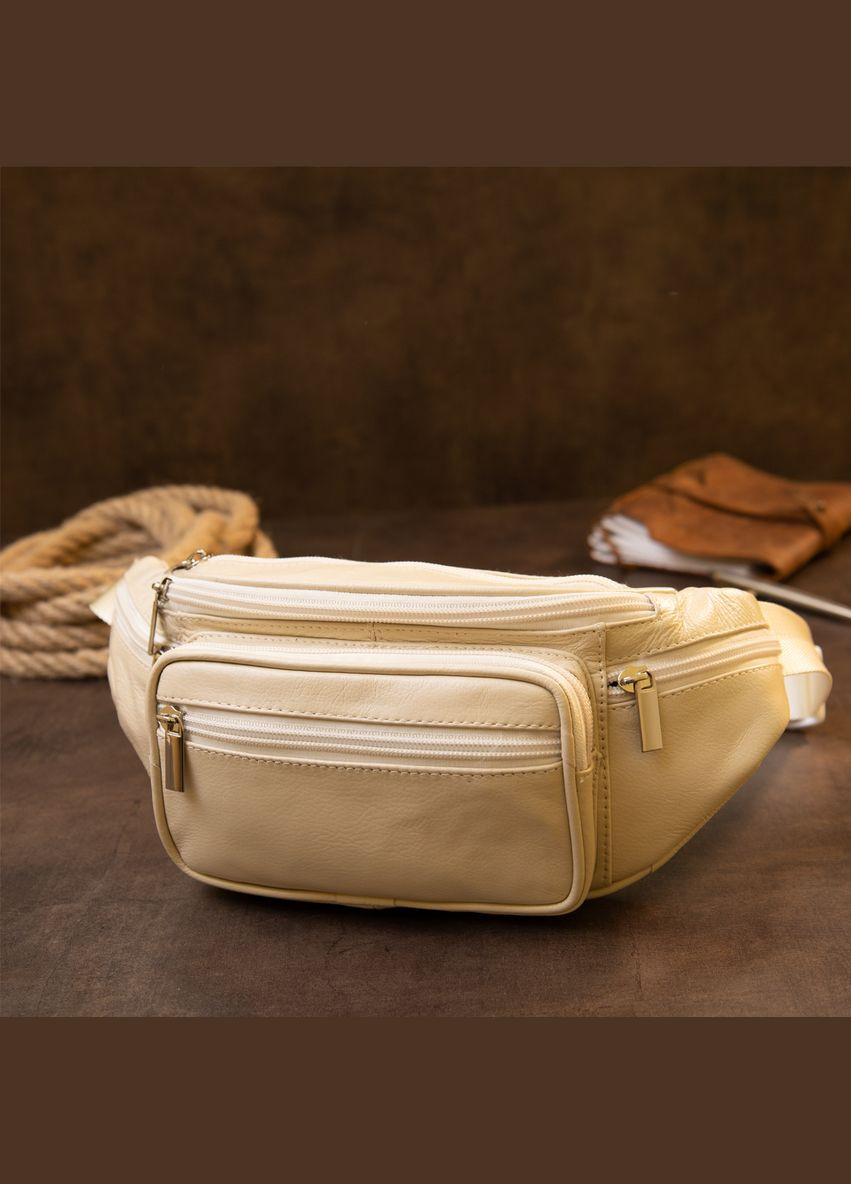 Сумка через плечо бананка женская на пояс кожаная 20440 Белая Vintage (302007785)