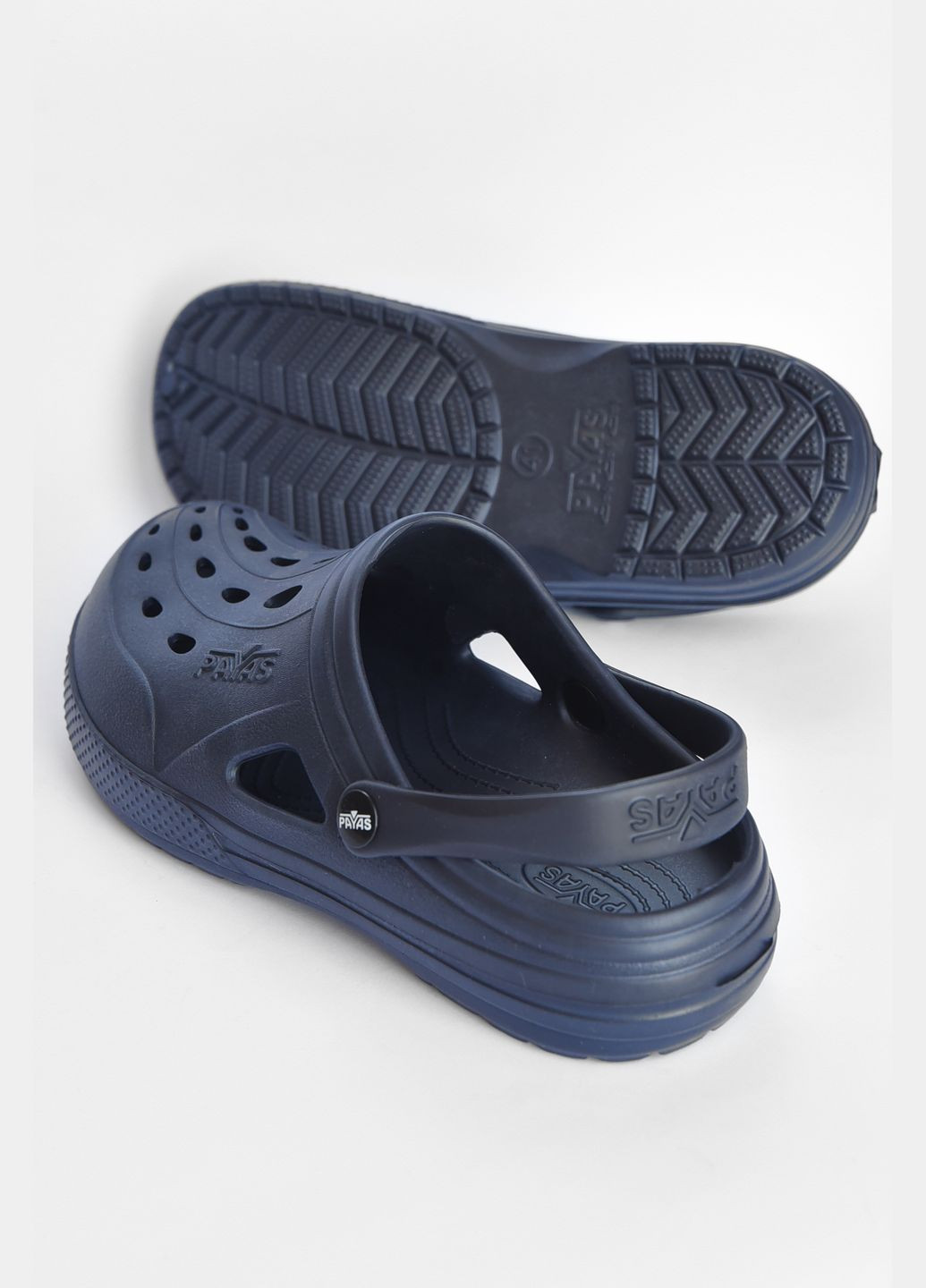 Крокси чоловічі темно-синього кольору Let's Shop (299764379)