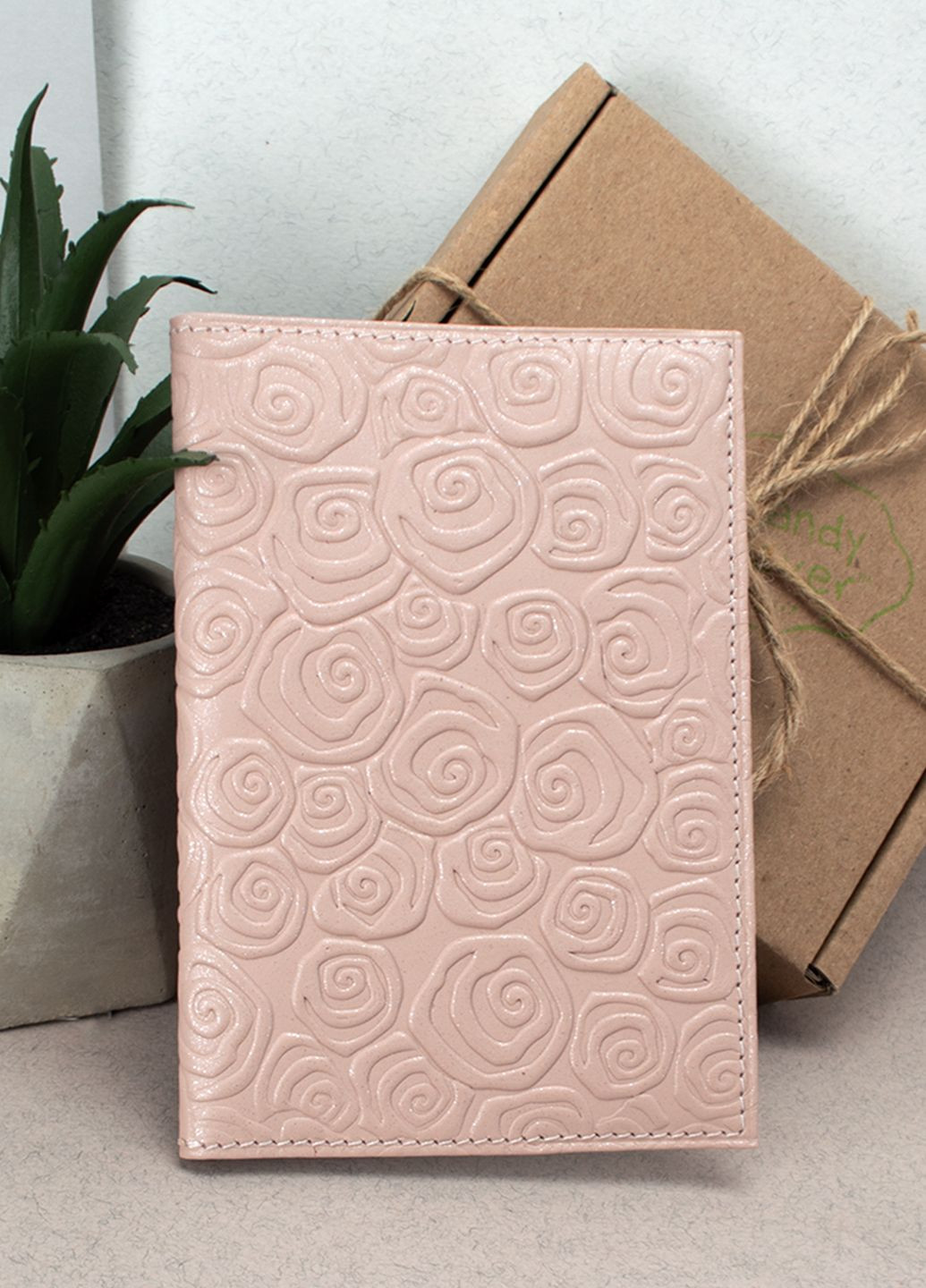 Подарунковий жіночий набір №89: гаманець Sabrina + обкладинка на паспорт + ключниця (рожеві квіти) HandyCover (282745179)