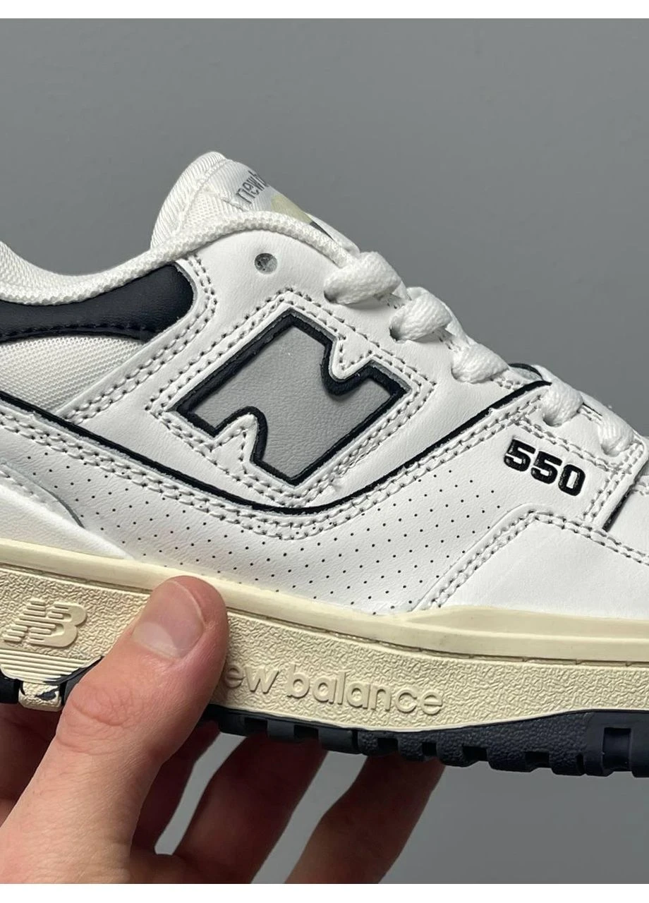 Білі кросівки чоловічі new balance new balanve 550 white black grey logo нью беланс 550 білі демісезон No Brand