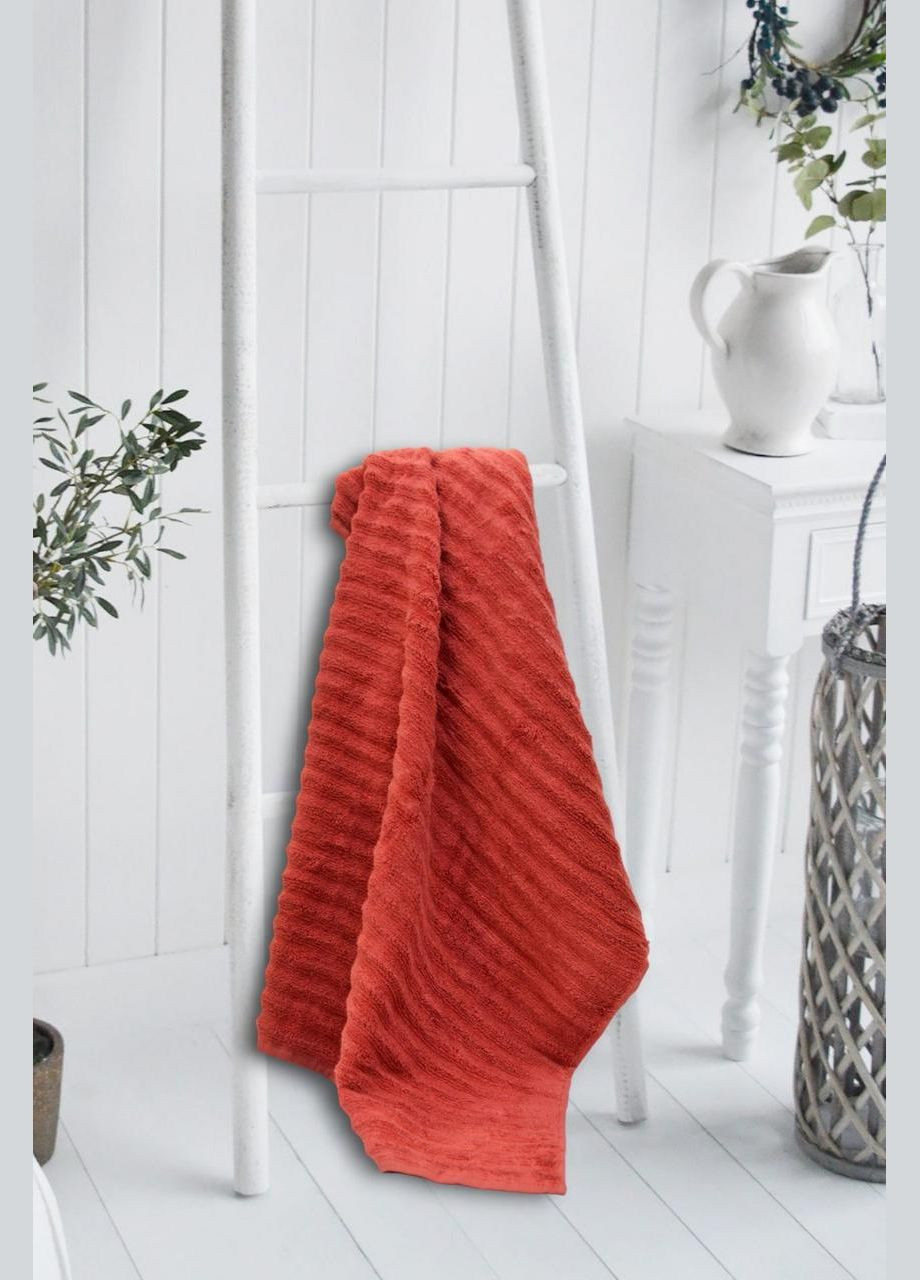 Полотенце махровое ST-2 70х140 см. красный Kayra красный