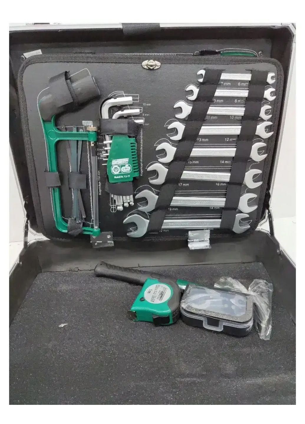 Великий набір інструментів для дому у валізі Mannesmann 108 шт. Якісний набір ключів для авто, у подарунок No Brand M29075SHE (345707501)