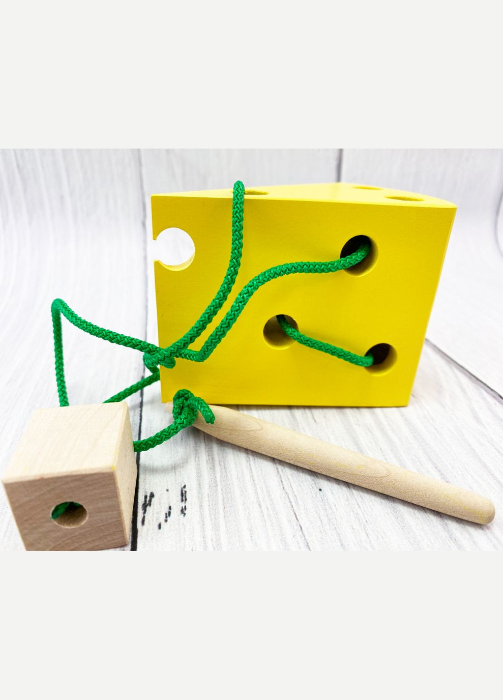 Шнуровка «Сыр» игрушка Монтессори желтая (189/189K) KomarovToys (324423451)