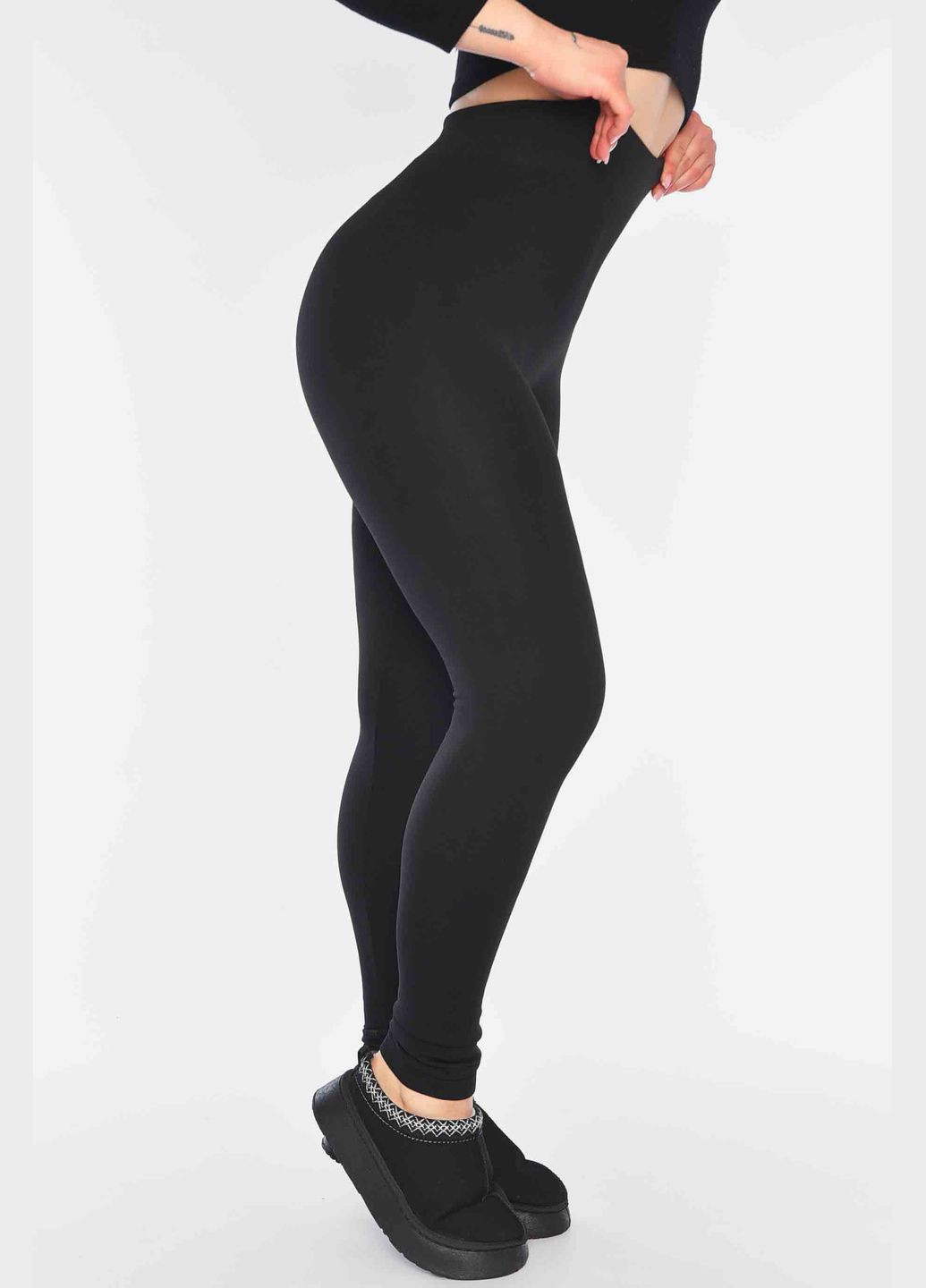 Лосини жіночі з начісом чорного кольору Let's Shop (321392190)