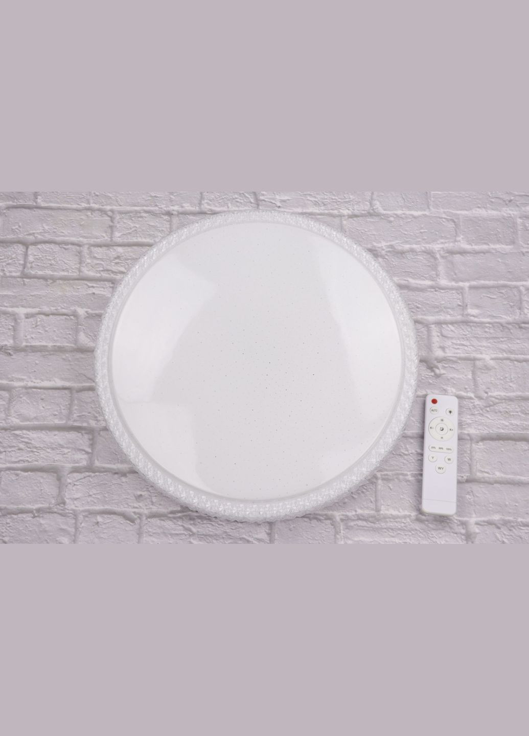 Современный круглый потолочный светильник LED для комнаты кухни ванной с пультом 25708 Белый 6х39х39 см. Sunnysky (364497223)