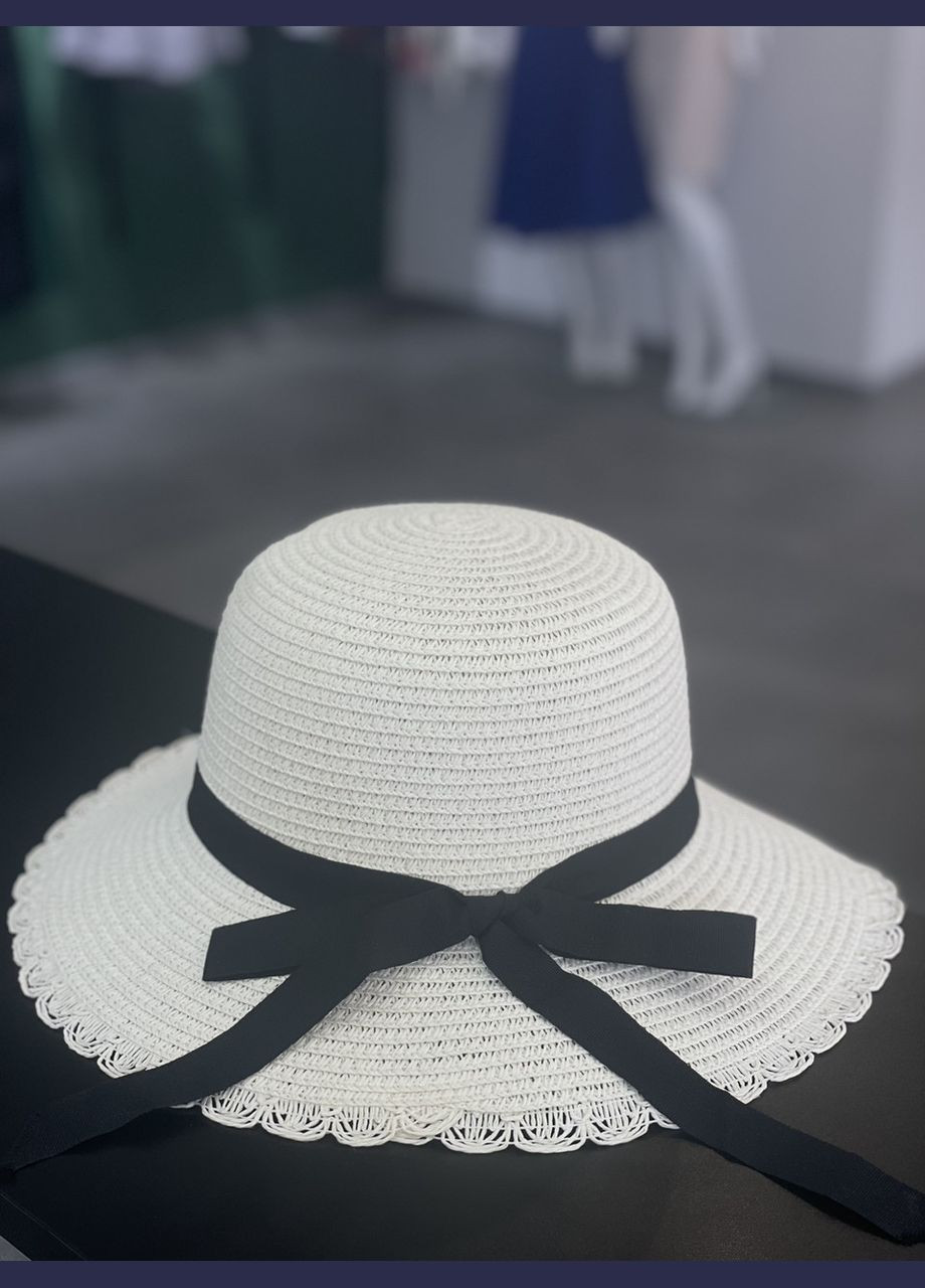 Женская соломенная шляпа 55-58 см Бежева No Brand (358786875)