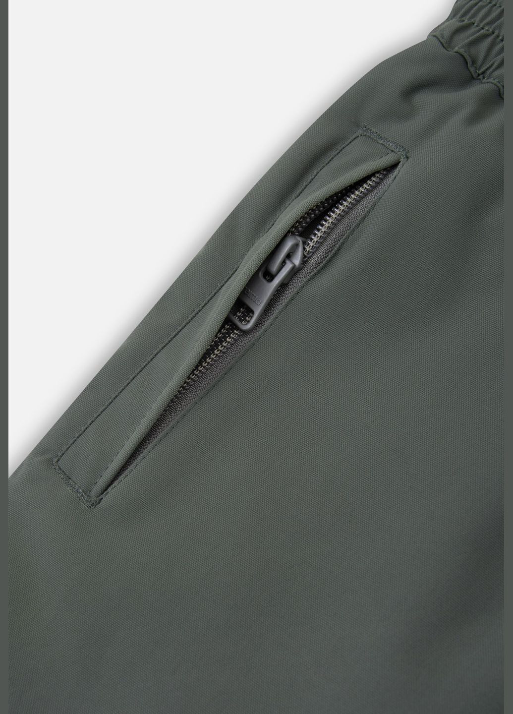 Темно-зеленые зимние брюки Reima