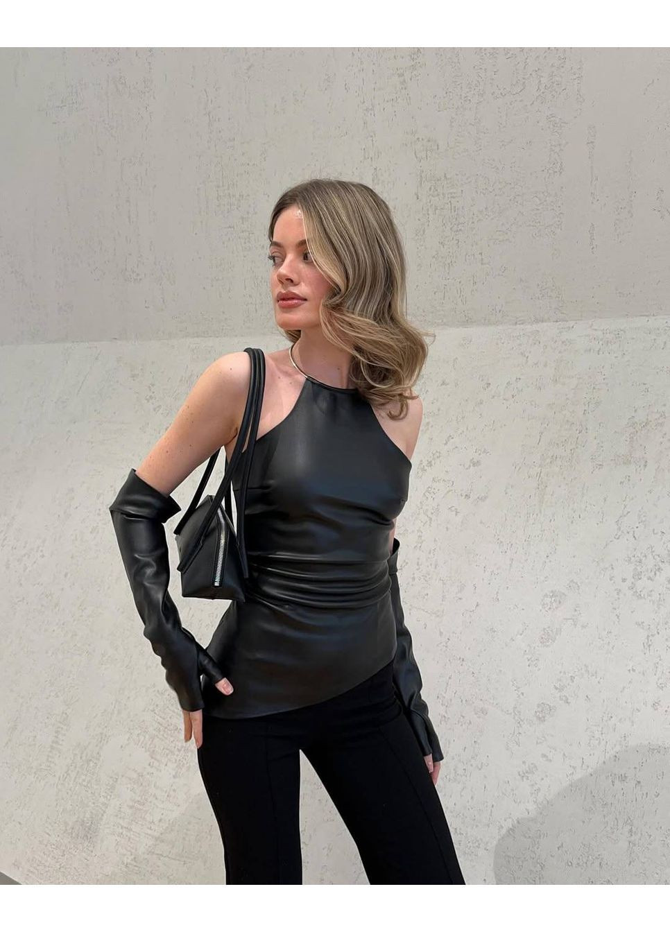 Женский кожаный топ FINO Mode (369176216)