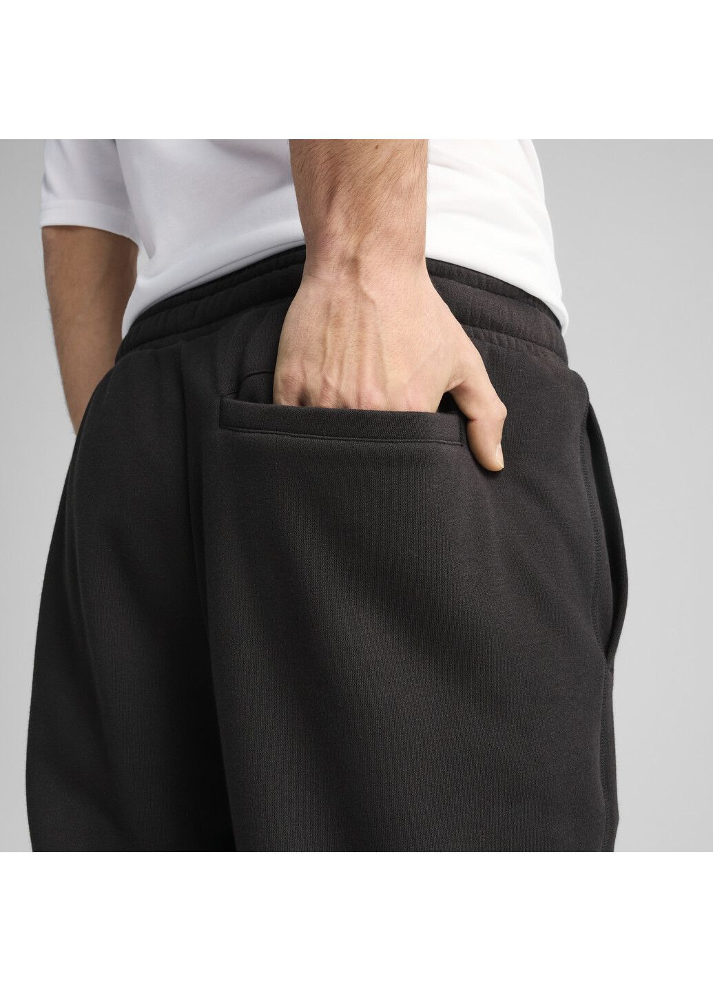 Черные спортивные демисезонные брюки Puma