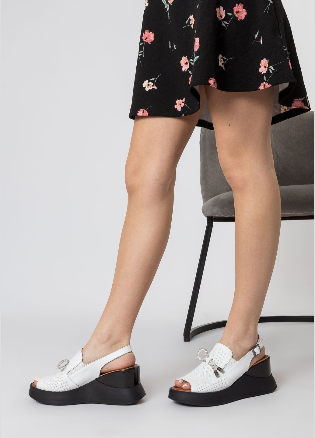 Белые босоножки (1525лzа) Guero