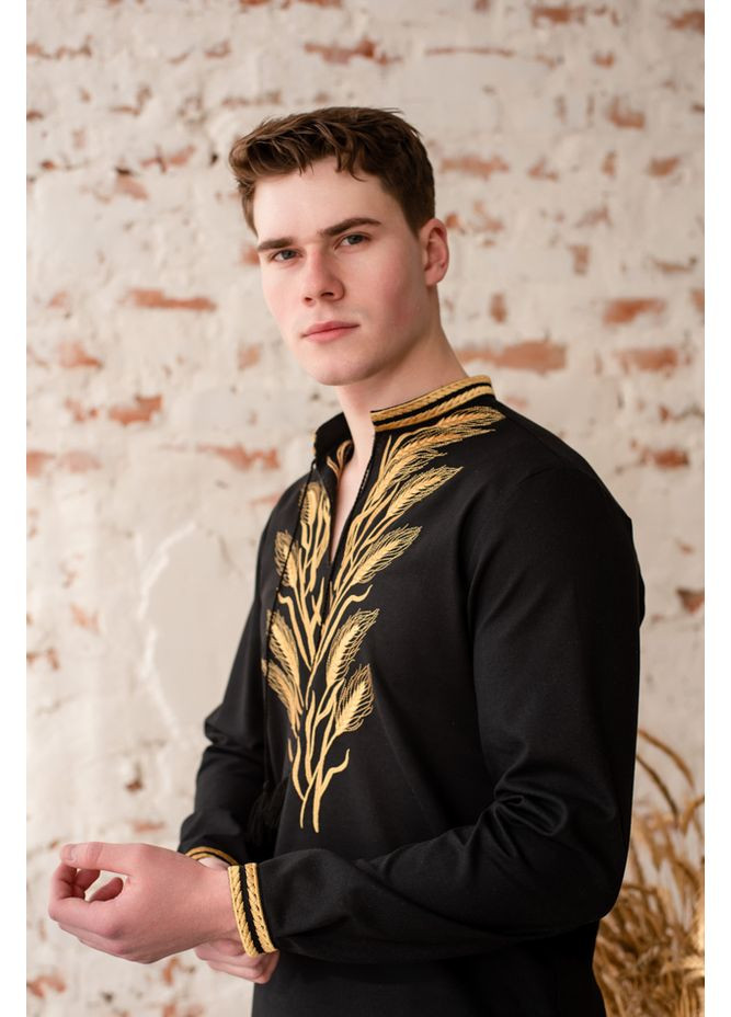 Чорна сорочка Vyshyvanka візерунок українська символіка пряма (330828846)