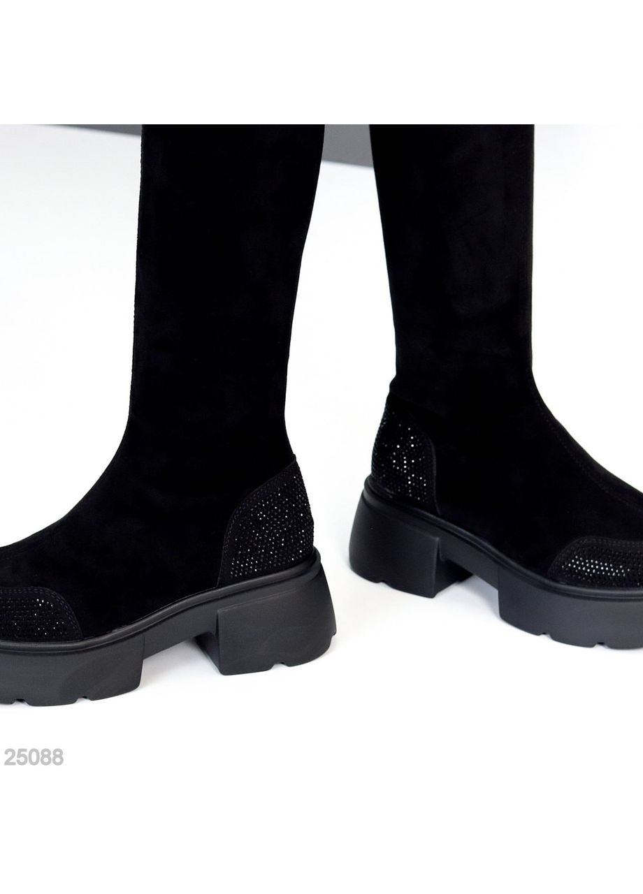 Жіночі ботфорти Linda з еко-замші стрейч, декоровані стразами, на товстій підошві No Brand (352009371)