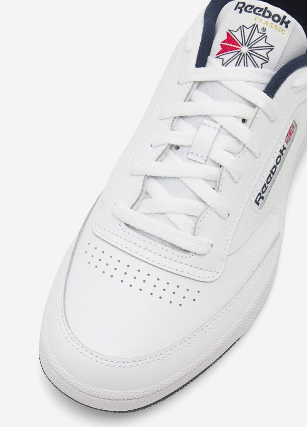 Білі кросівки чоловічі білі шкіряні Reebok SCRAP AR0457