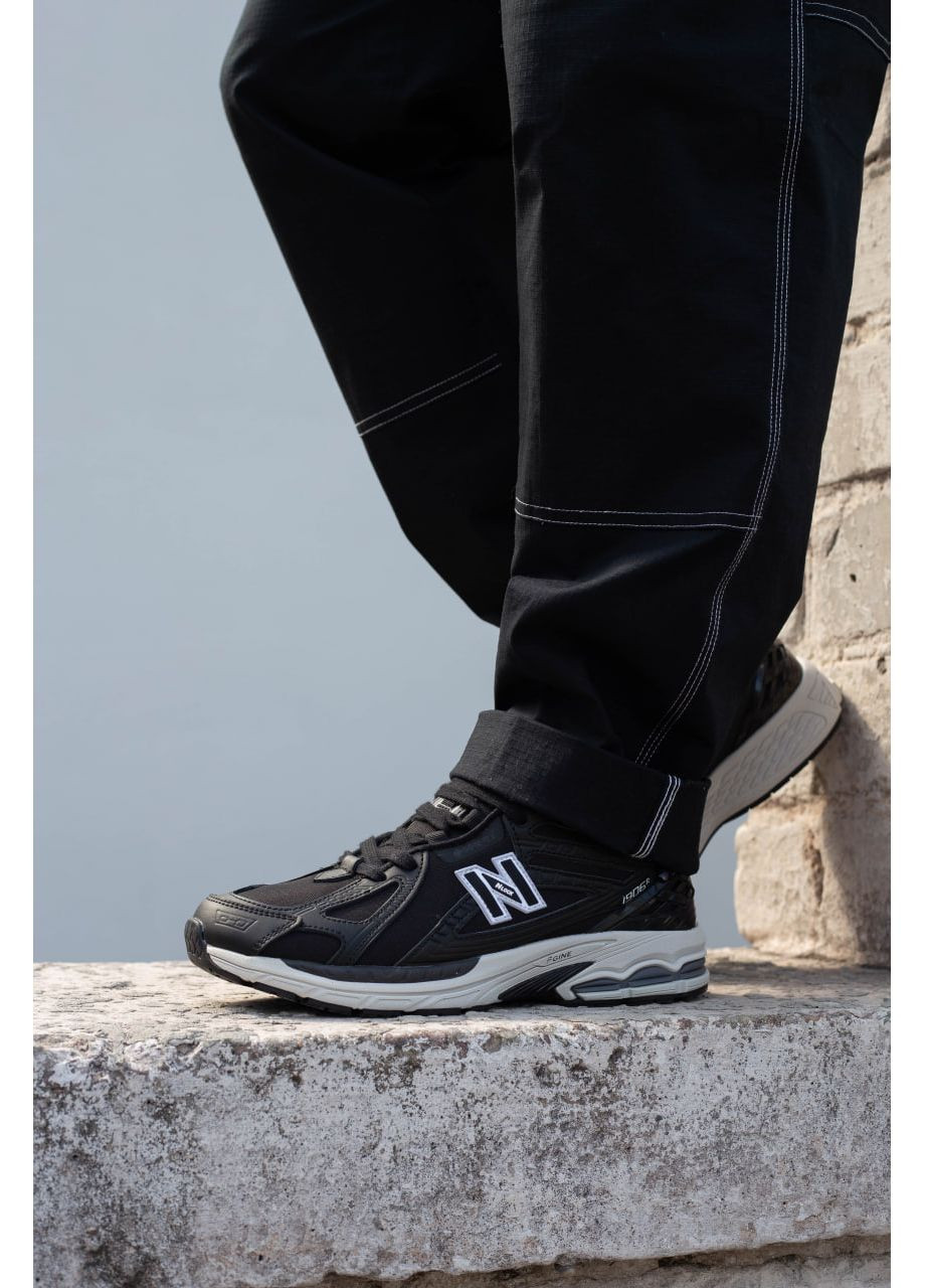 Черно-белые демисезонные мужские кроссовки нью баланс 1906r черные с белым кордура водоотталкивающие No Brand