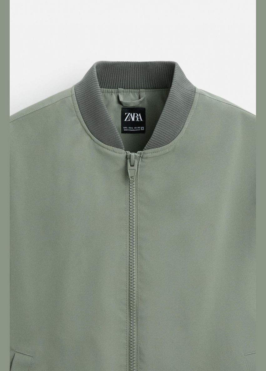 Зеленая демисезонная куртка Zara бомбер легкий 4302/400 Light khaki
