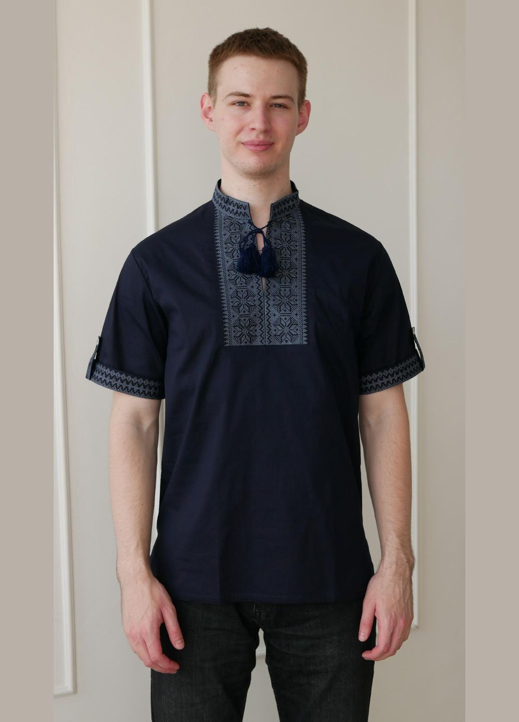 Тёмно-синяя вышиванка мужская с коротким рукавом эней темн.синий, раз.50 4PROFI (294909910)