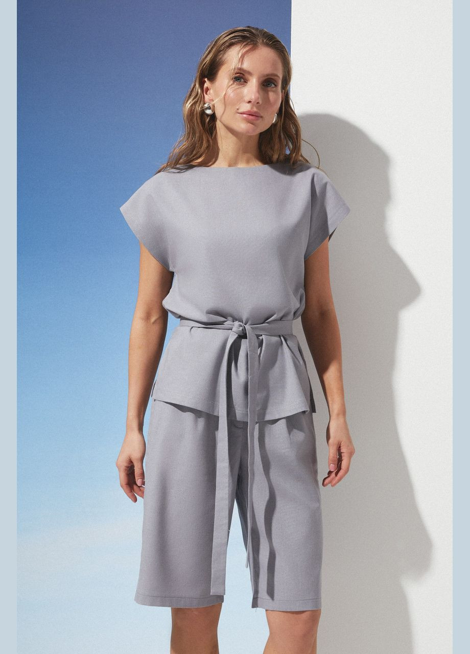 Серая блузон с поясом Seventeen