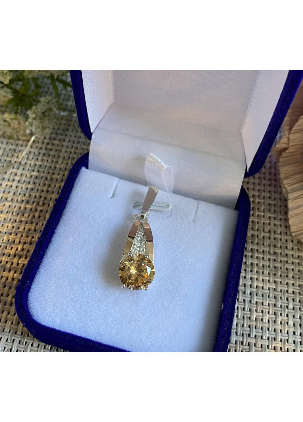 Серебряные серьги с фианитами. Silver Style (367112244)