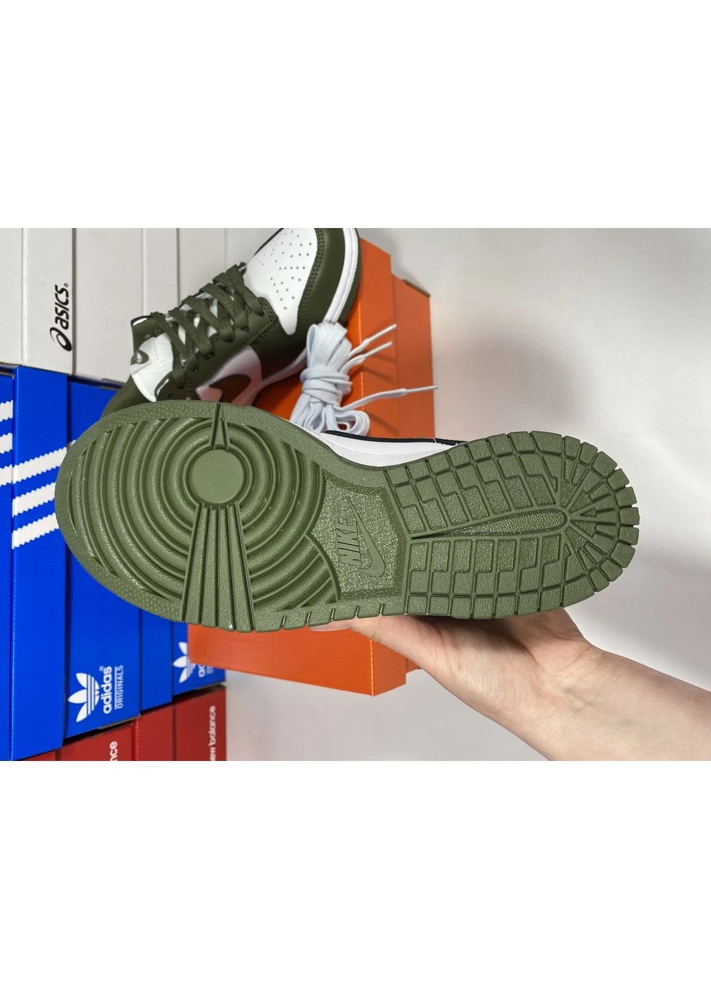 Зеленые демисезонные кроссовки мужские nike dunk sb khaki найк данк зеленые No Brand