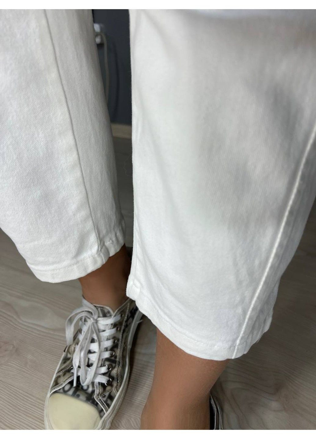 Джинсы женские A-N 9962 MOM кюлоты укороченные резинка на талии шнурок белые No Brand - (322371897)