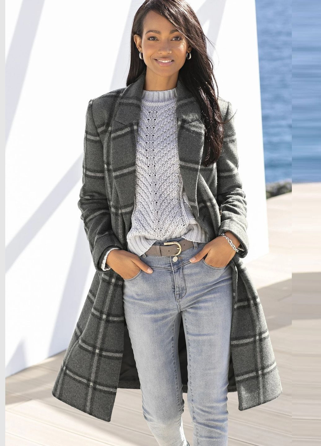 Темно-сіре демісезонне Пальто Lascana